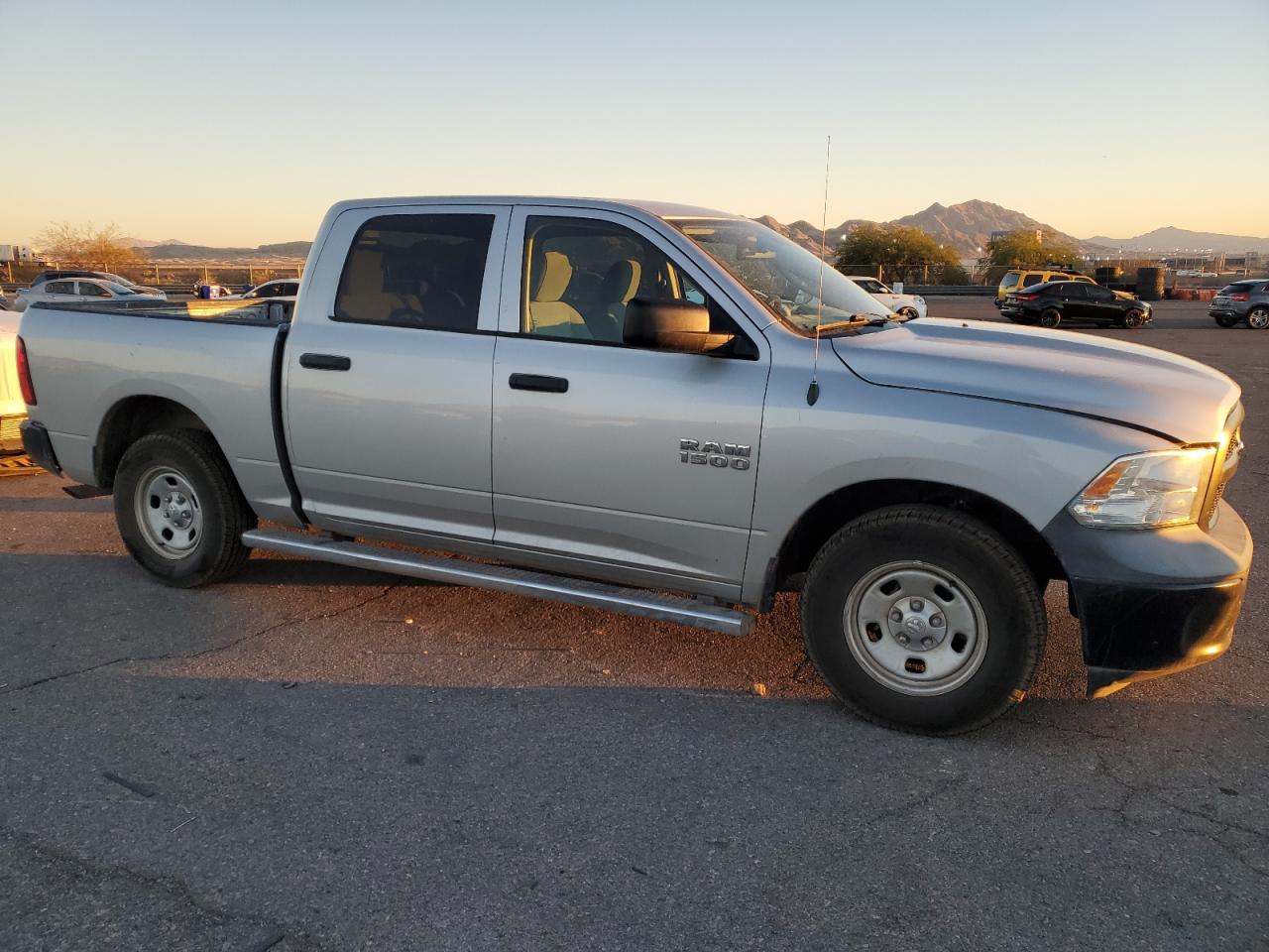 2014 RAM 1500 - Image 4