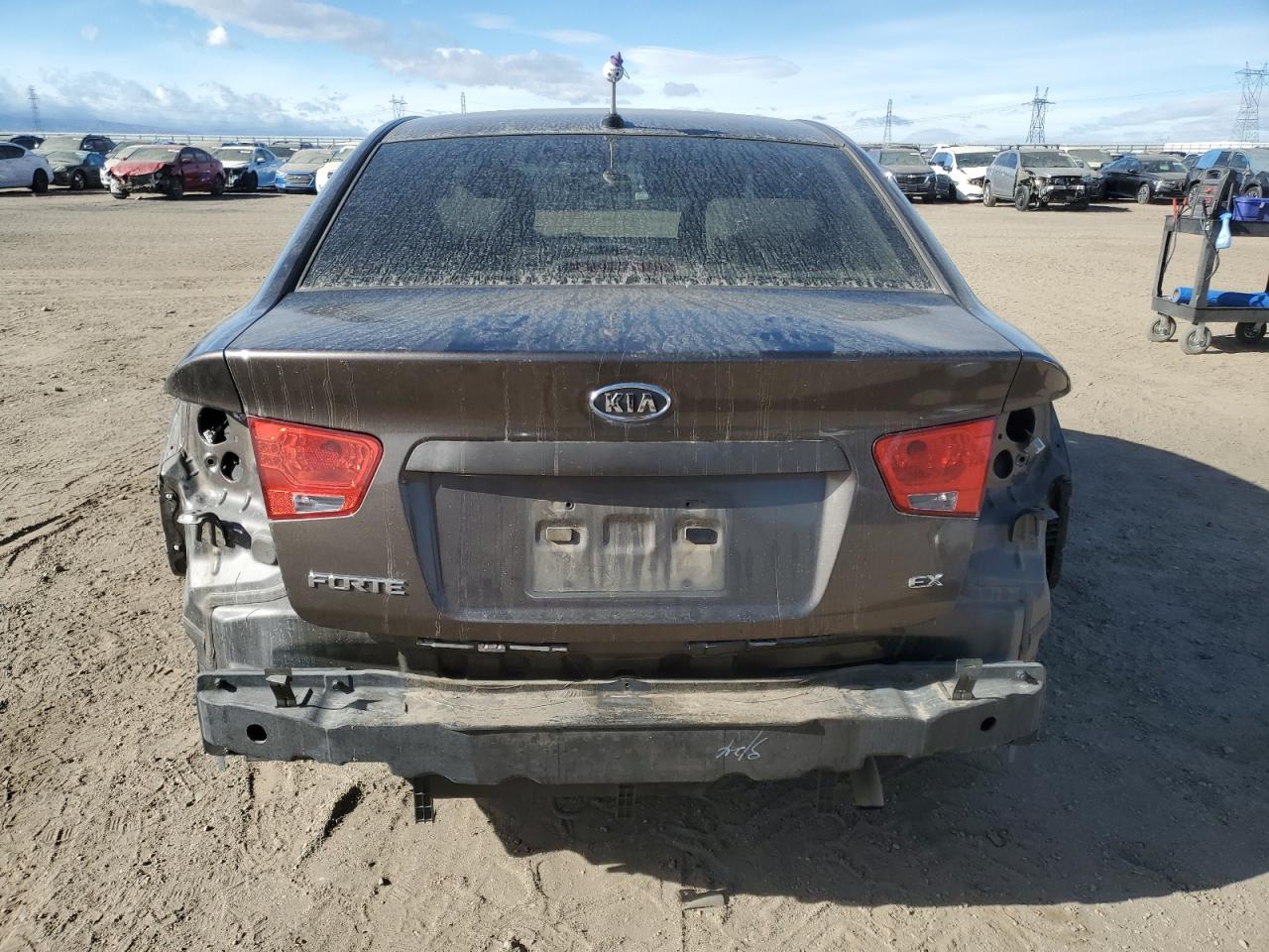 2013 Kia Forte - Image 6