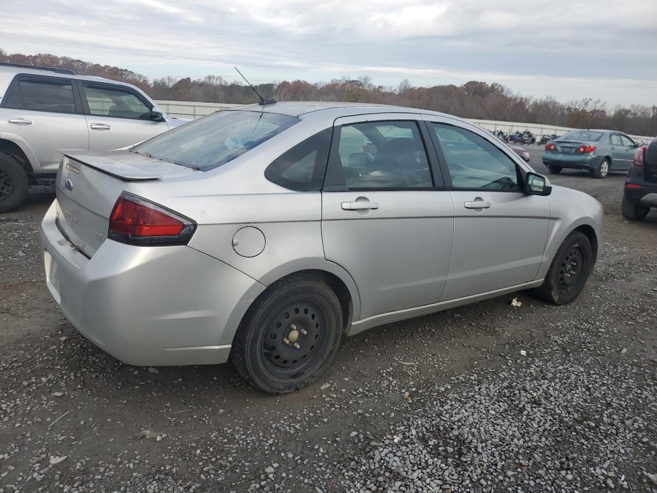 2011 Ford Focus - Image 3