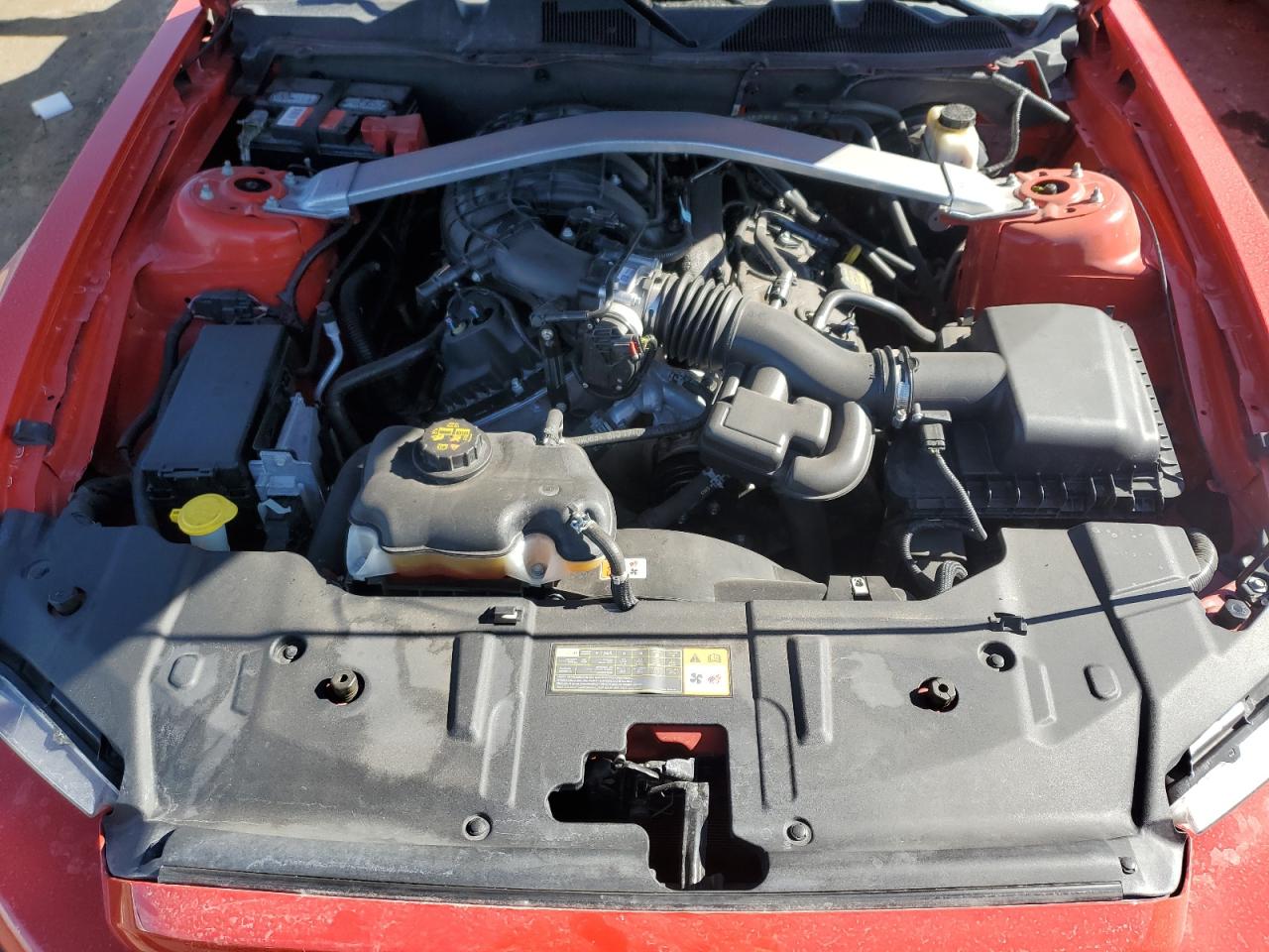 2013 Ford Mustang - Image 12