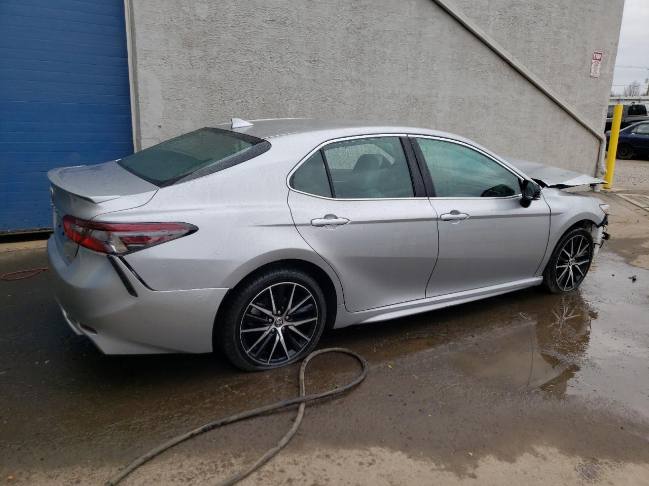 2022 Toyota Camry - Image 3
