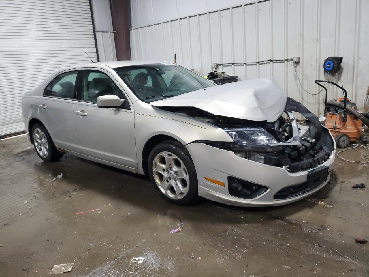 2010 Ford Fusion - Image 4