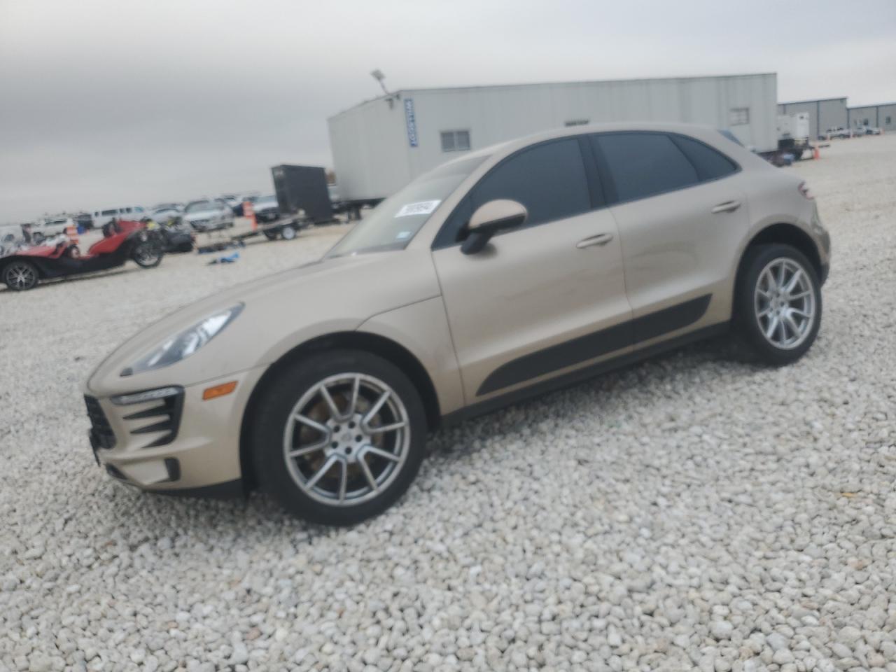 2017 Porsche Macan - Image 1