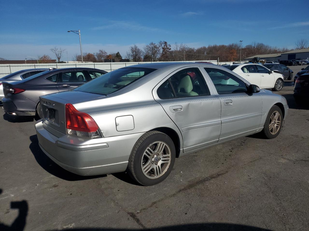 2009 Volvo S60 - Image 3