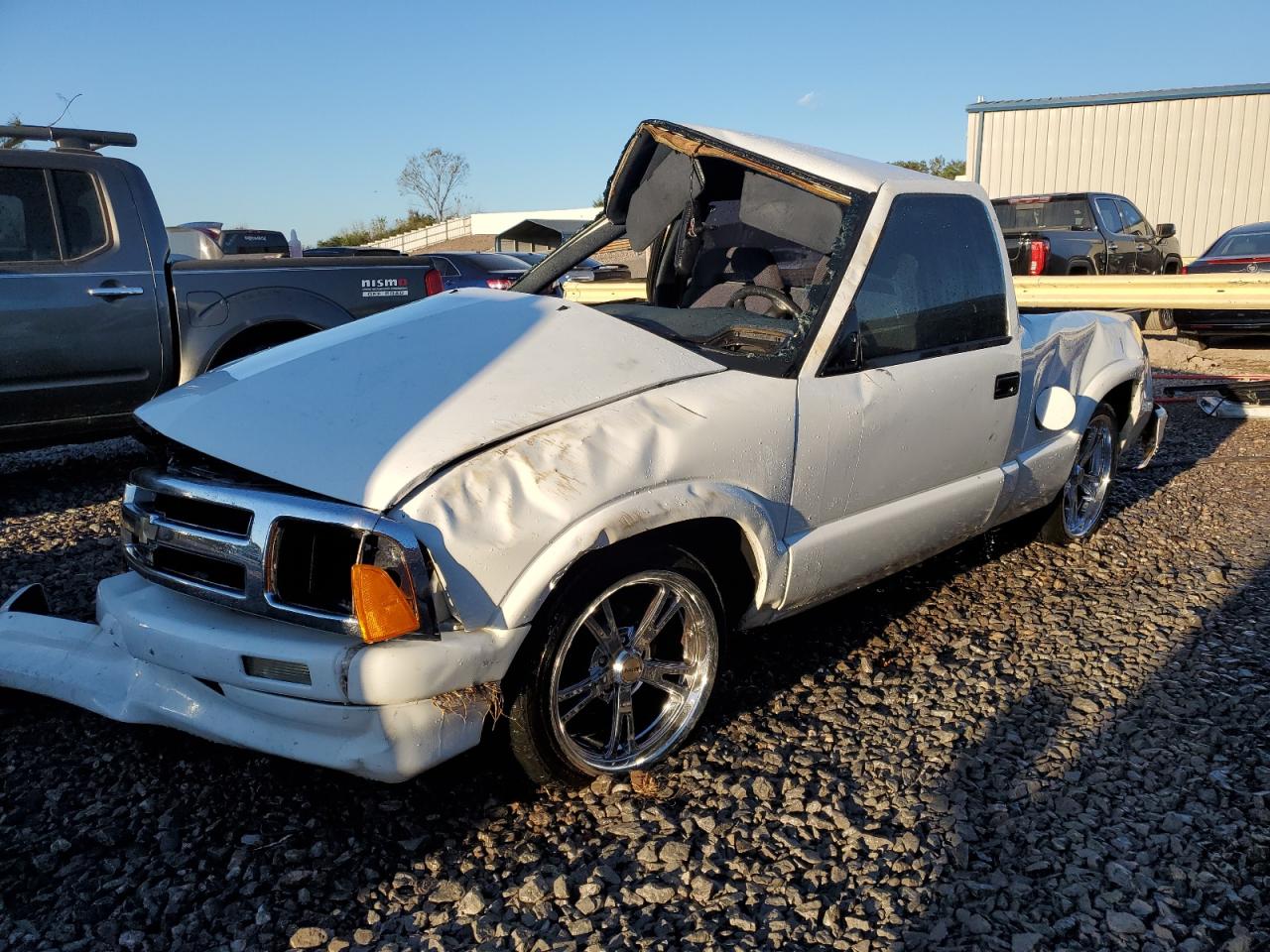 1996 Chevrolet S-10 Pickup - Image 1