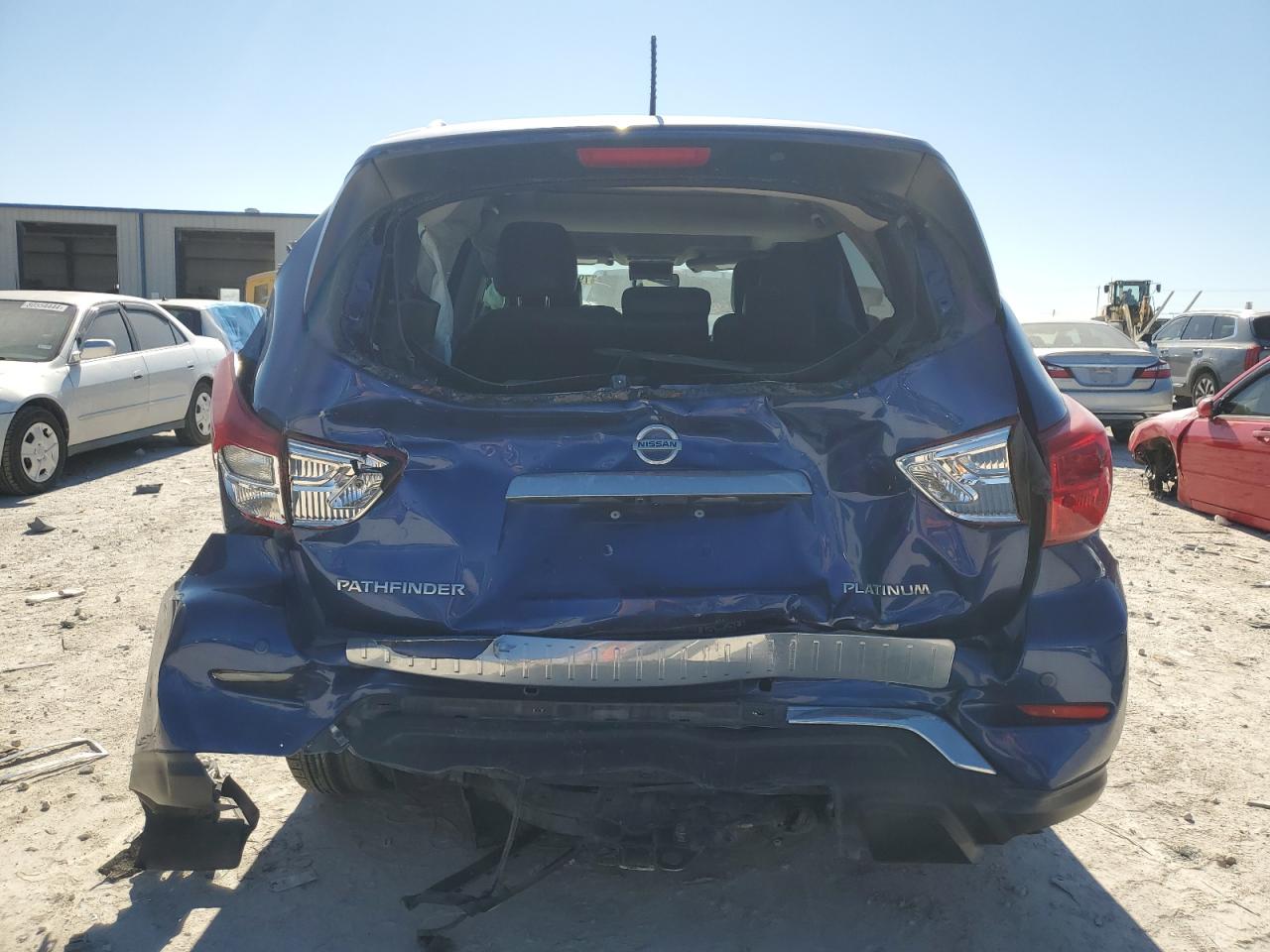 2018 Nissan Pathfinder S VIN: 5N1DR2MN8JC675728 Lot: 79697964