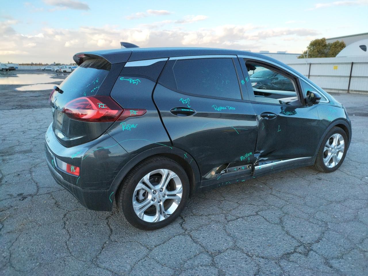 VIN 1G1FY6S09L4149810 2020 CHEVROLET BOLT no.3