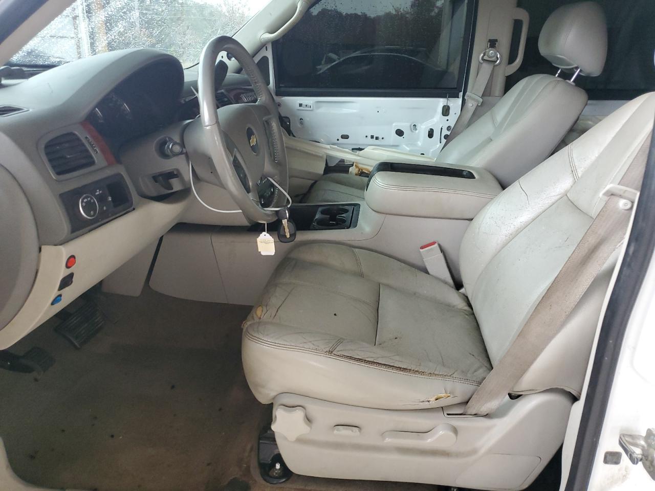 2012 Chevrolet Tahoe - Image 7
