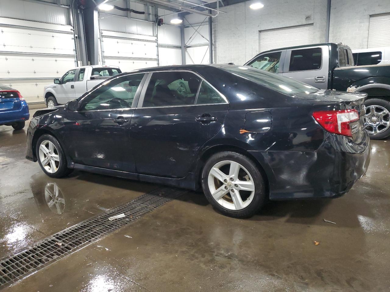 2012 Toyota Camry - Image 2