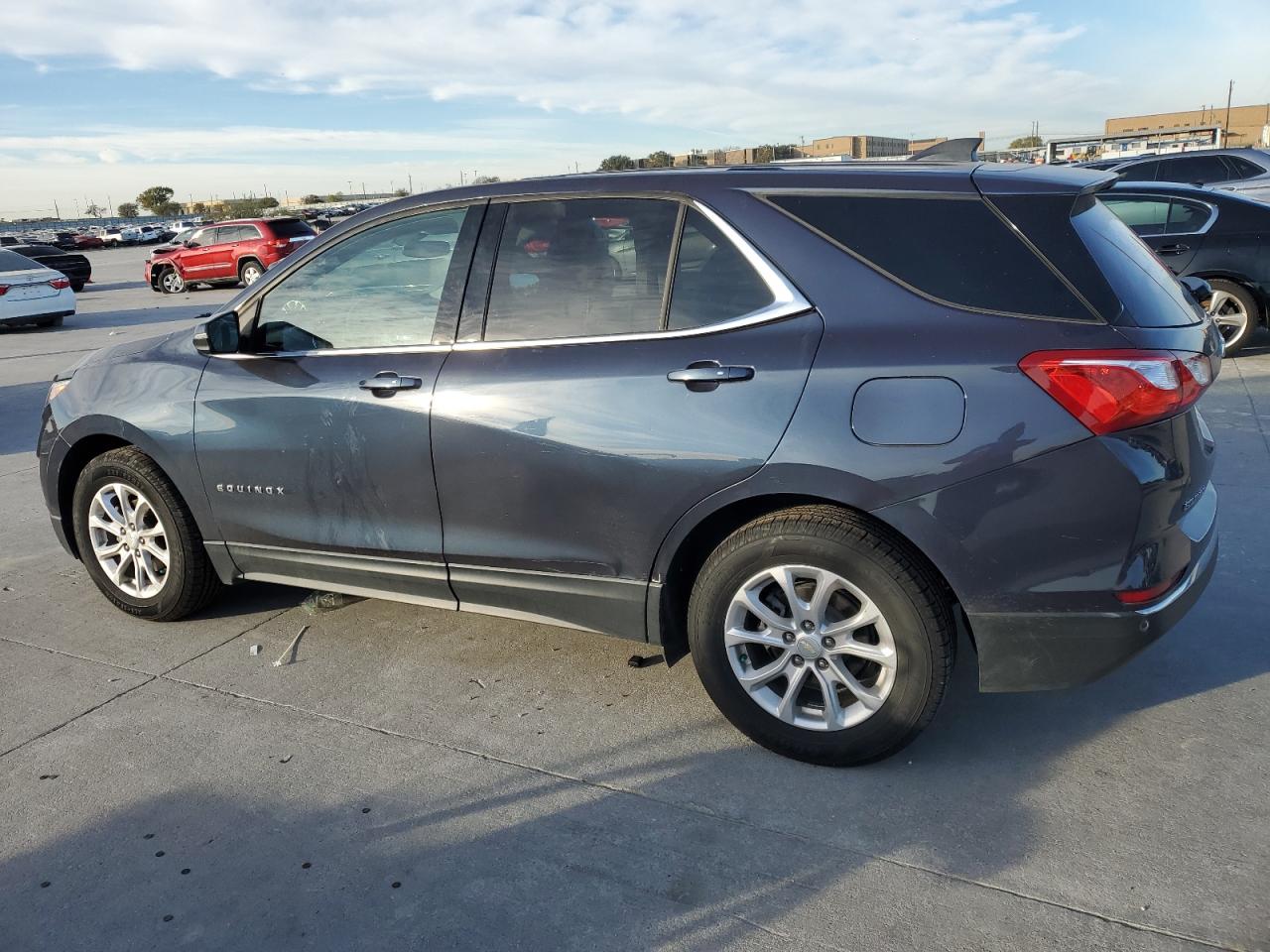 2018 Chevrolet Equinox - Image 2