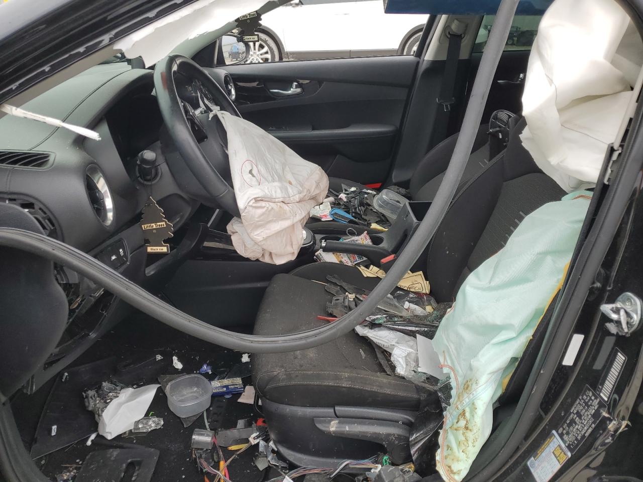 2019 Kia Forte - Image 7
