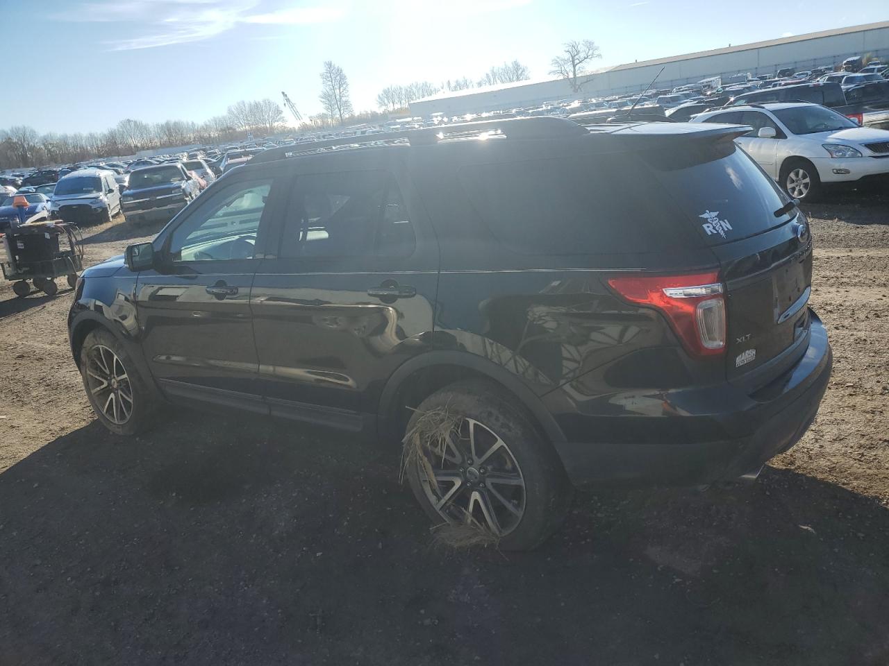 VIN 1FM5K8D83FGA25730 2015 FORD EXPLORER no.2