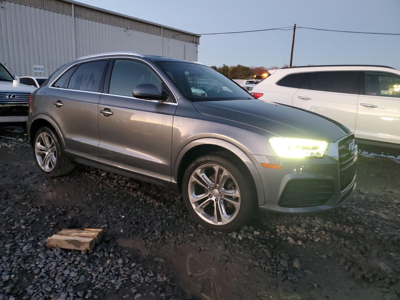 VIN WA1GFCFS0GR022670 2016 AUDI Q3 no.4