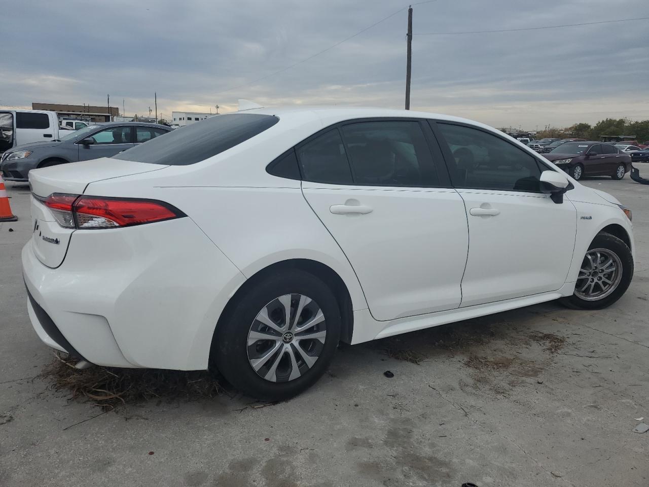 2021 Toyota Corolla - Image 3