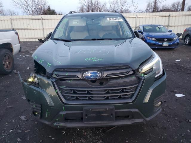  SUBARU FORESTER 2023 Zielony