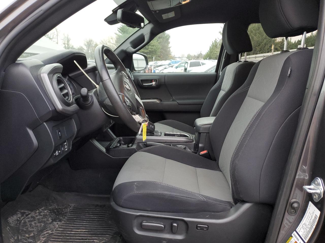 2021 Toyota Tacoma - Image 7