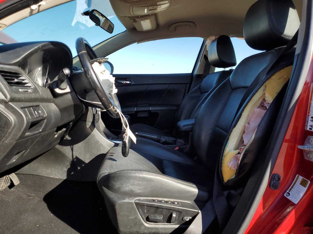 2012 Suzuki Kizashi - Image 7