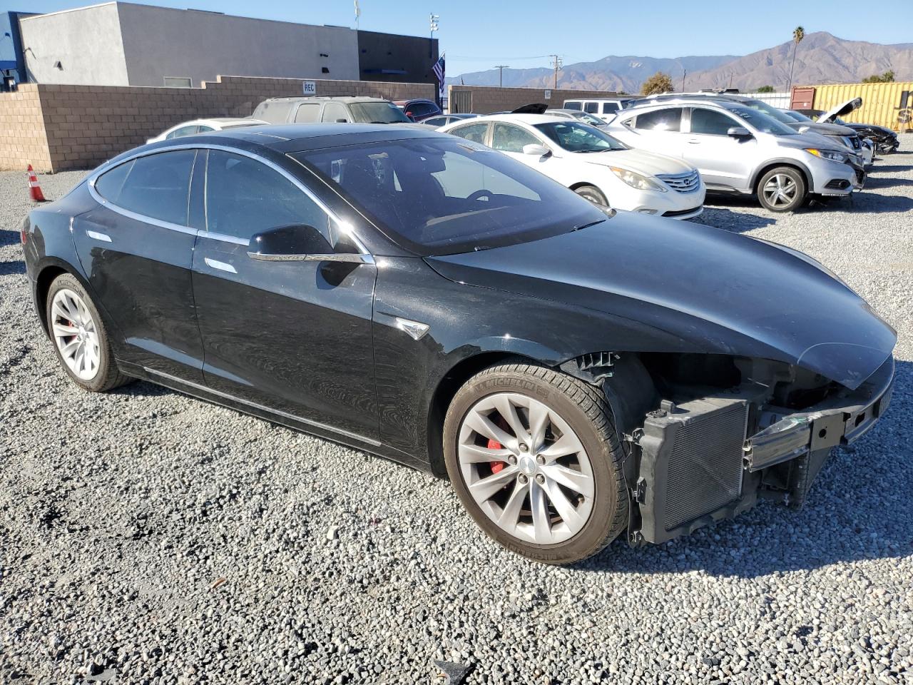 VIN 5YJSA1E14GF139251 2016 TESLA MODEL S no.4