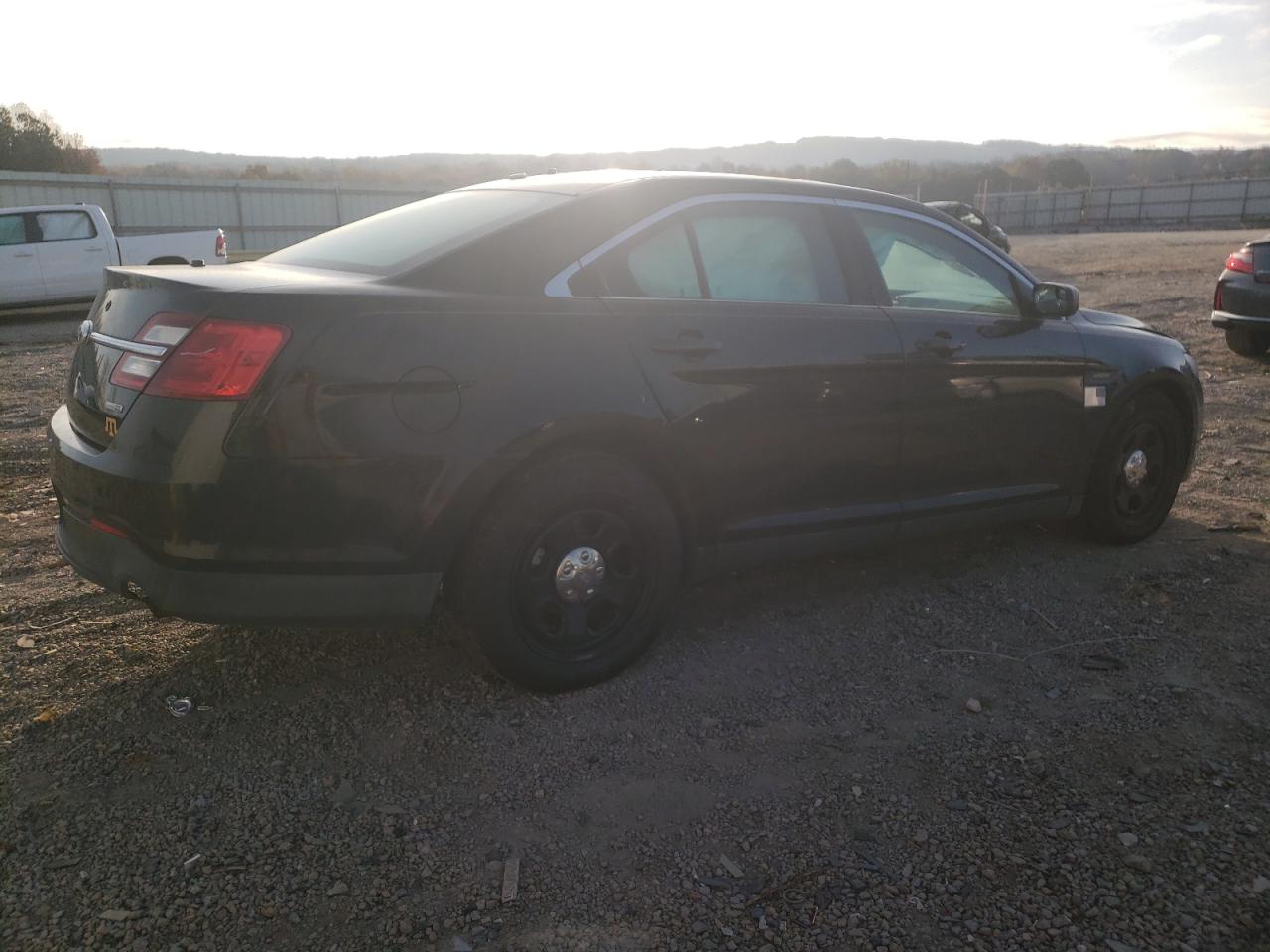 2014 Ford Taurus - Image 3