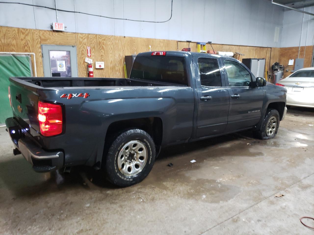 2018 Chevrolet Silverado - Image 3