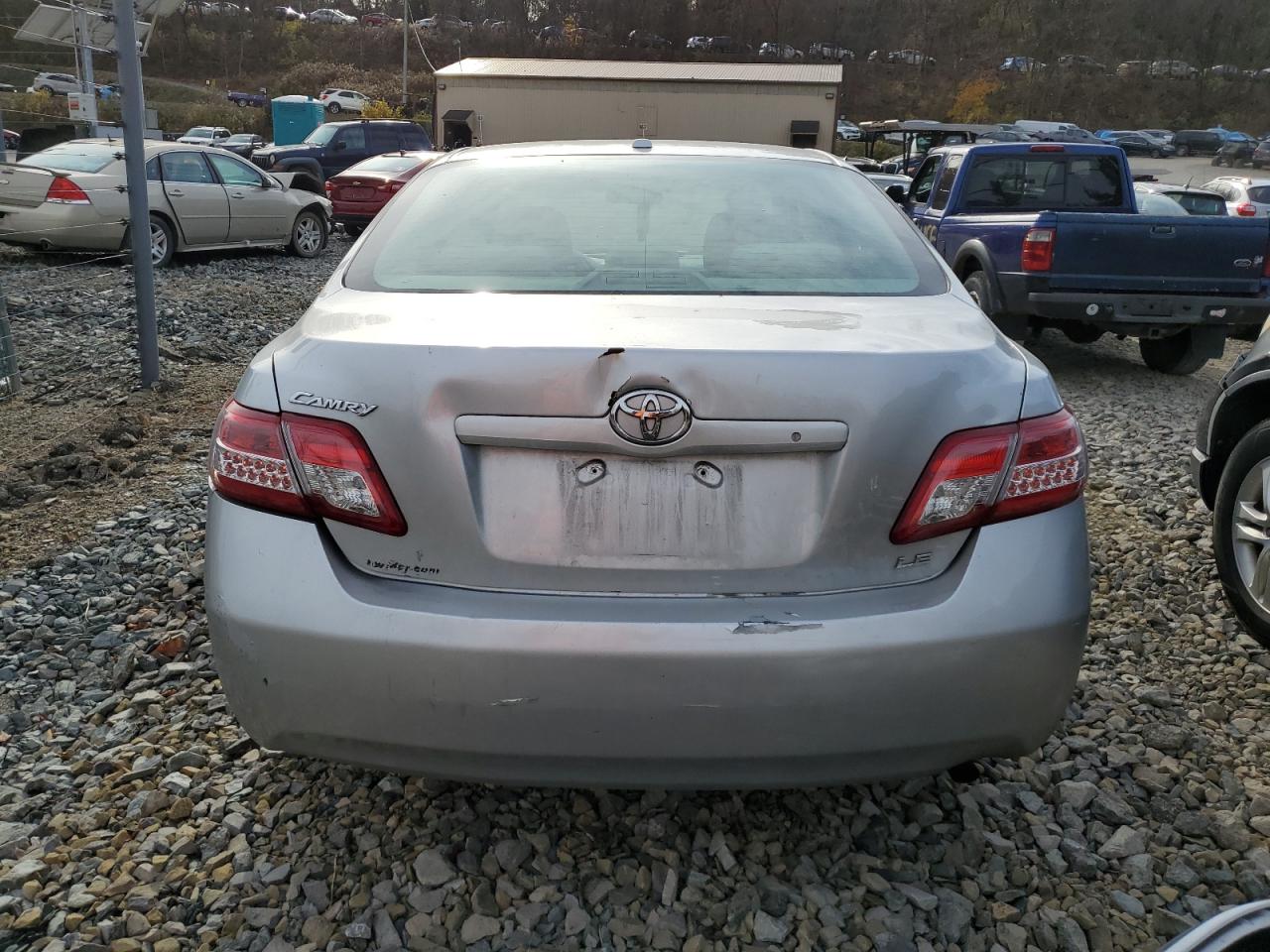 2011 Toyota Camry - Image 6
