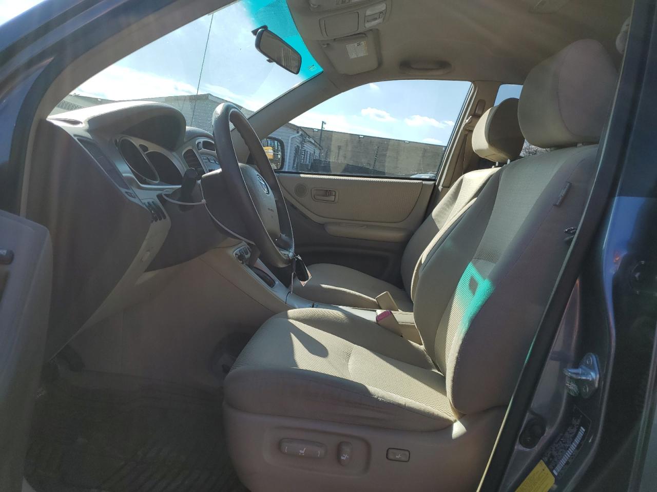 2005 Toyota Highlander - Image 7