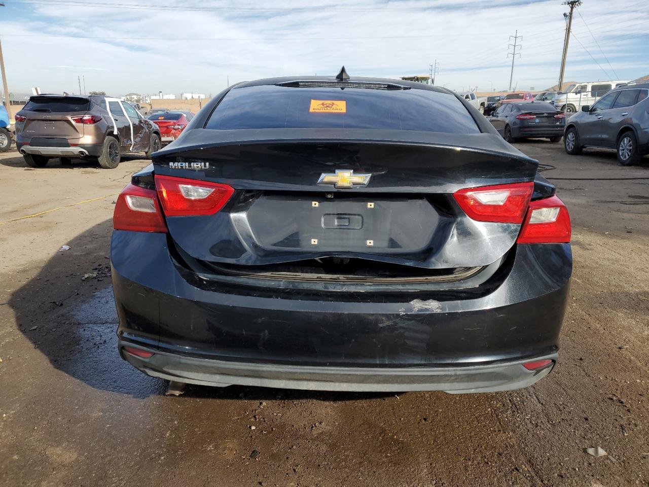 VIN 1G1ZB5ST3HF202628 2017 CHEVROLET MALIBU no.6