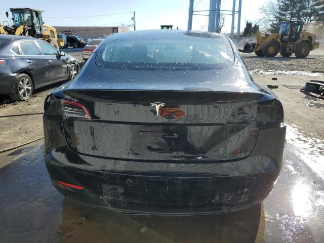  TESLA MODEL 3 2021 Чорний