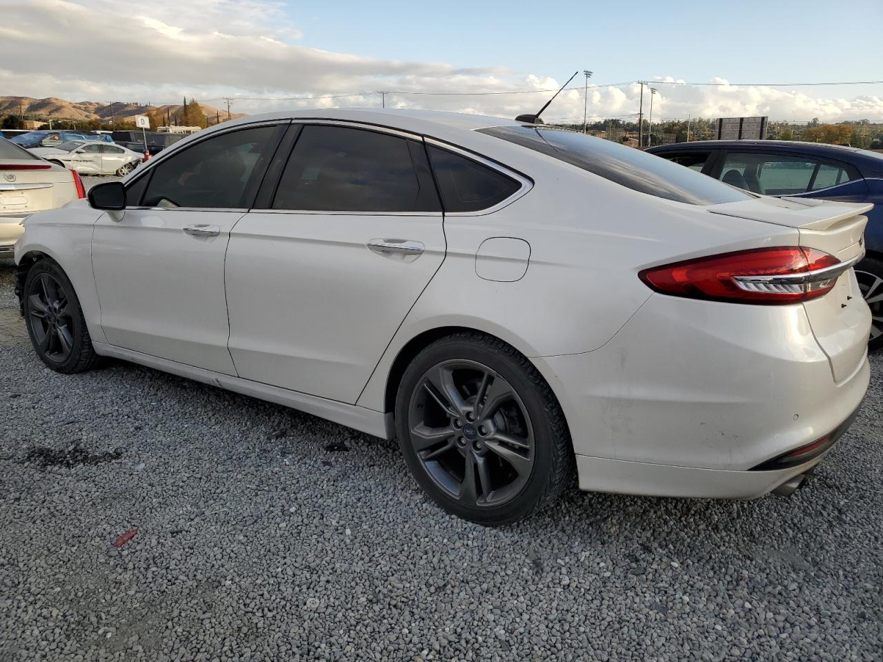 VIN 3FA6P0VP6HR157898 2017 FORD FUSION no.2