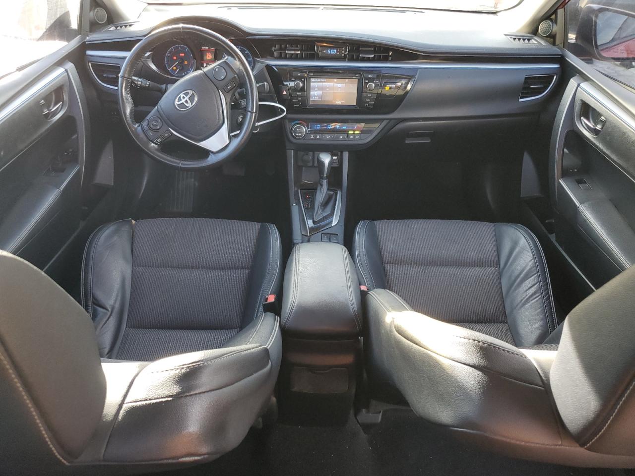 2016 Toyota Corolla L VIN: 5YFBURHE1GP493947 Lot: 80083984