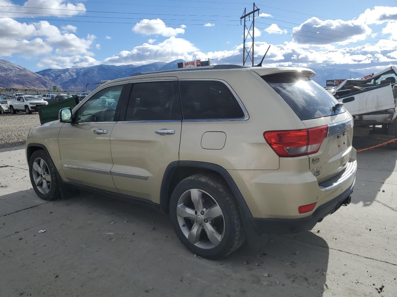 2011 Jeep Grand Cherokee - Image 2