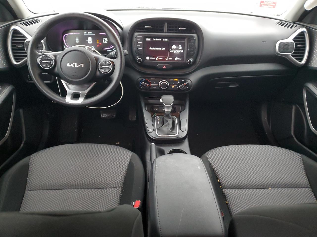 2023 Kia Soul - Image 8
