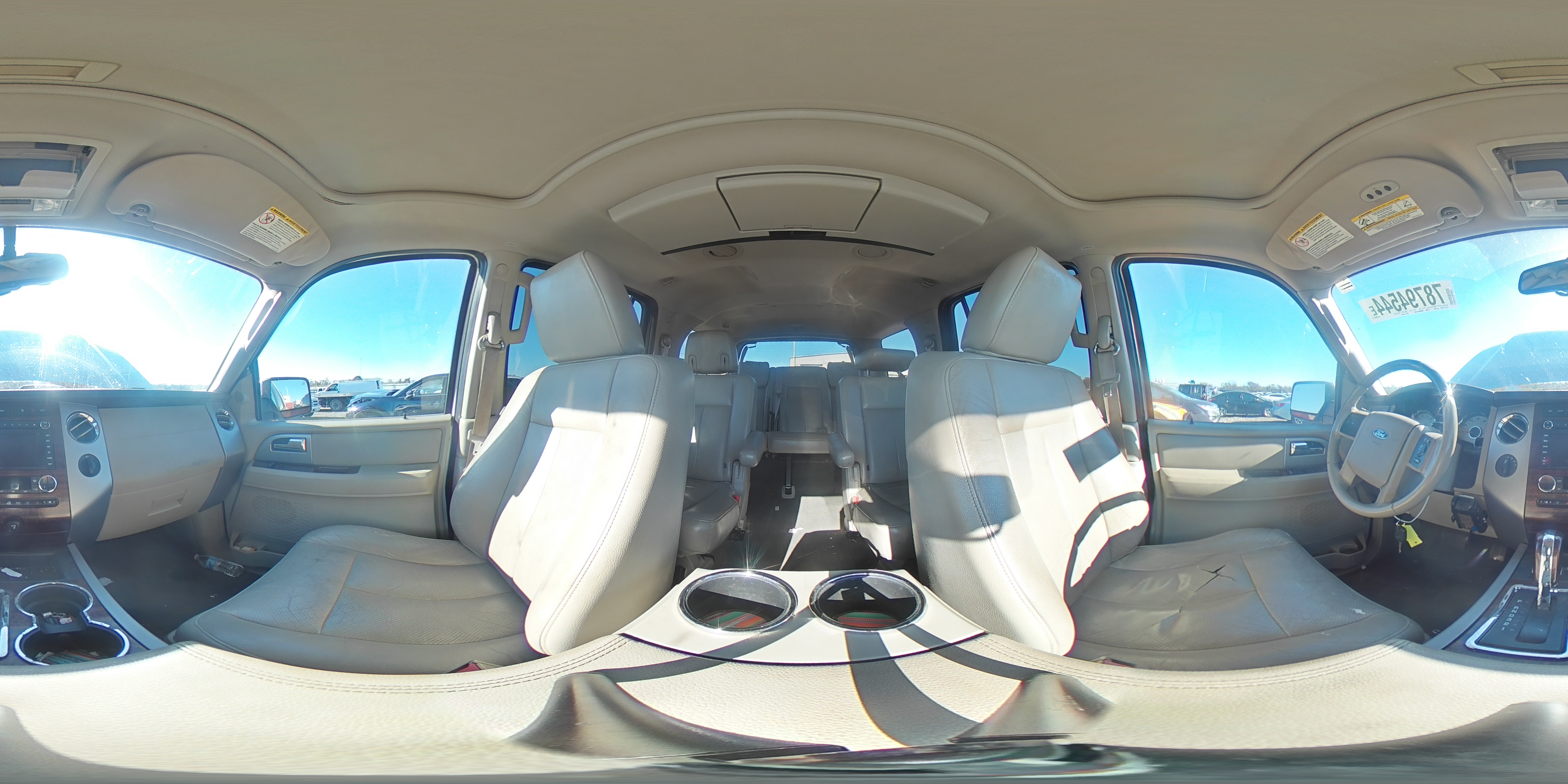 2010 Ford Expedition - Image 14