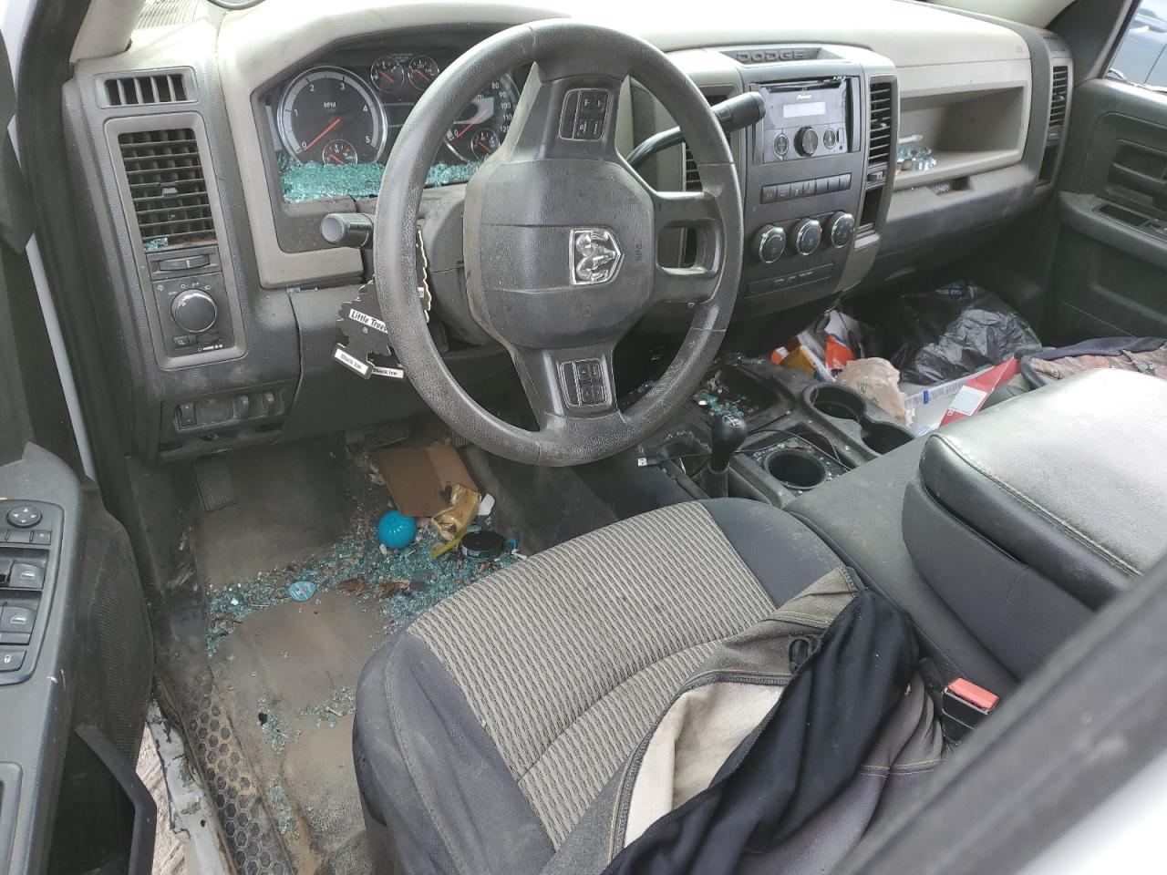2012 Dodge RAM - Image 8