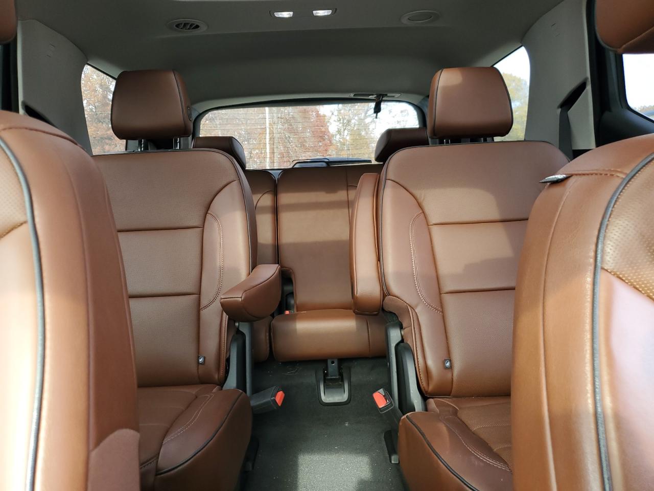2018 Chevrolet Traverse - Image 10