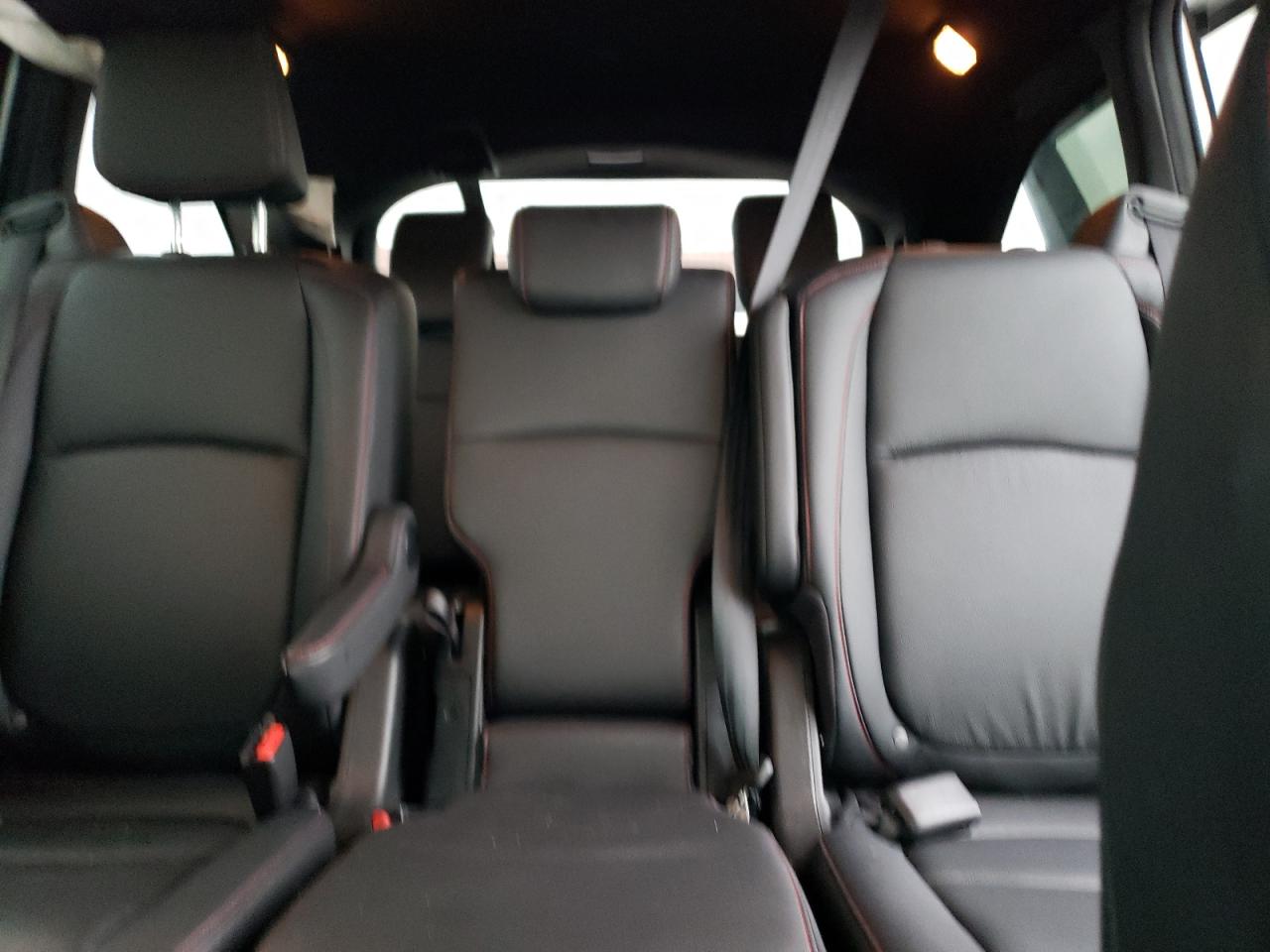 2024 Honda Odyssey - Image 10