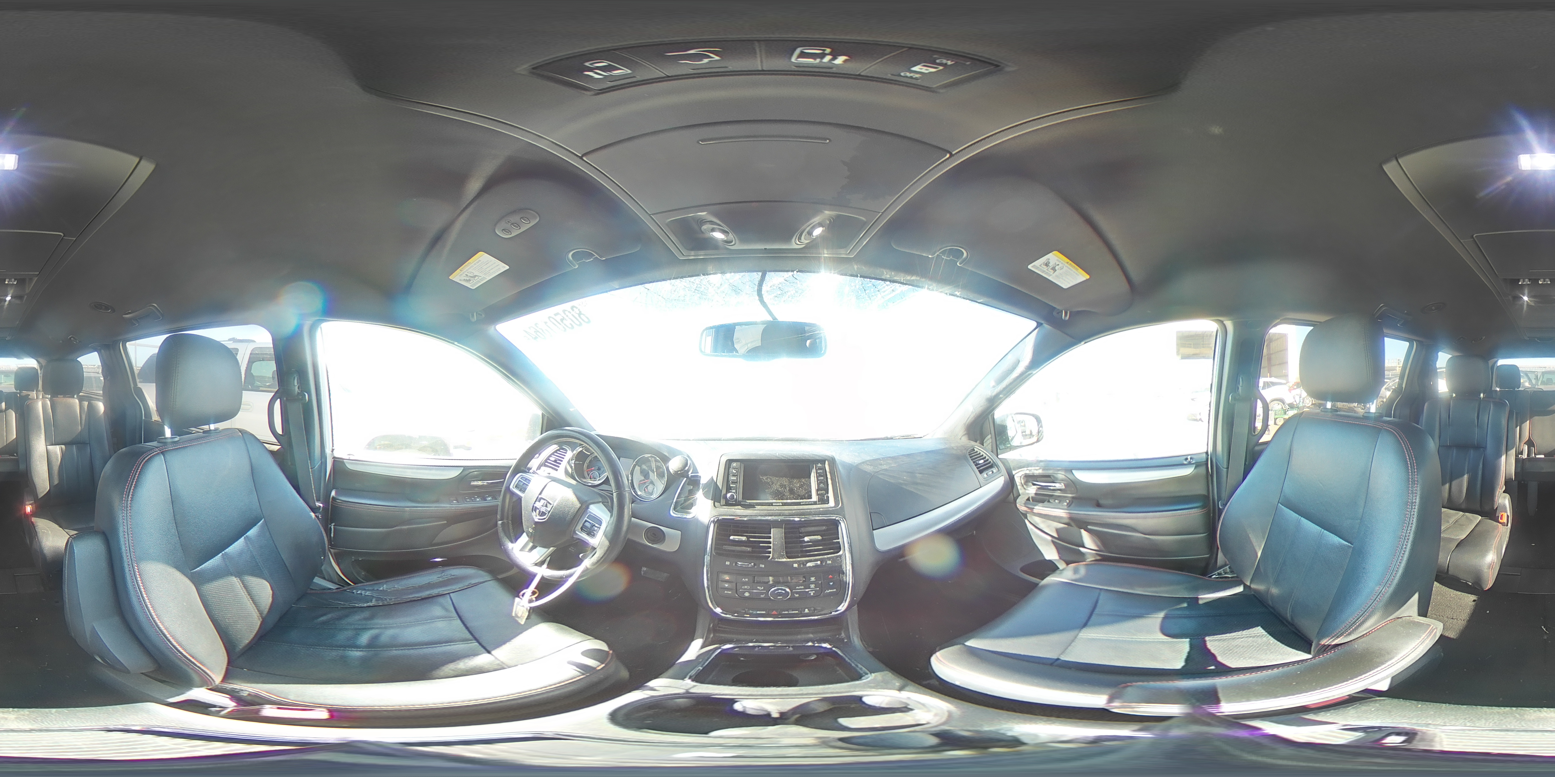 2018 Dodge Caravan - Image 12