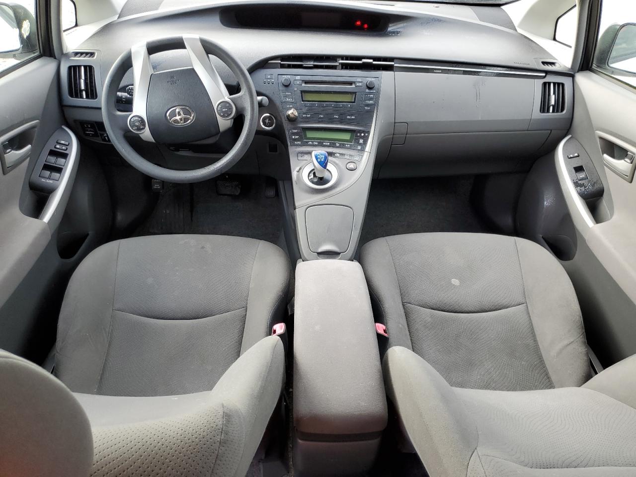 2011 Toyota Prius - Image 8