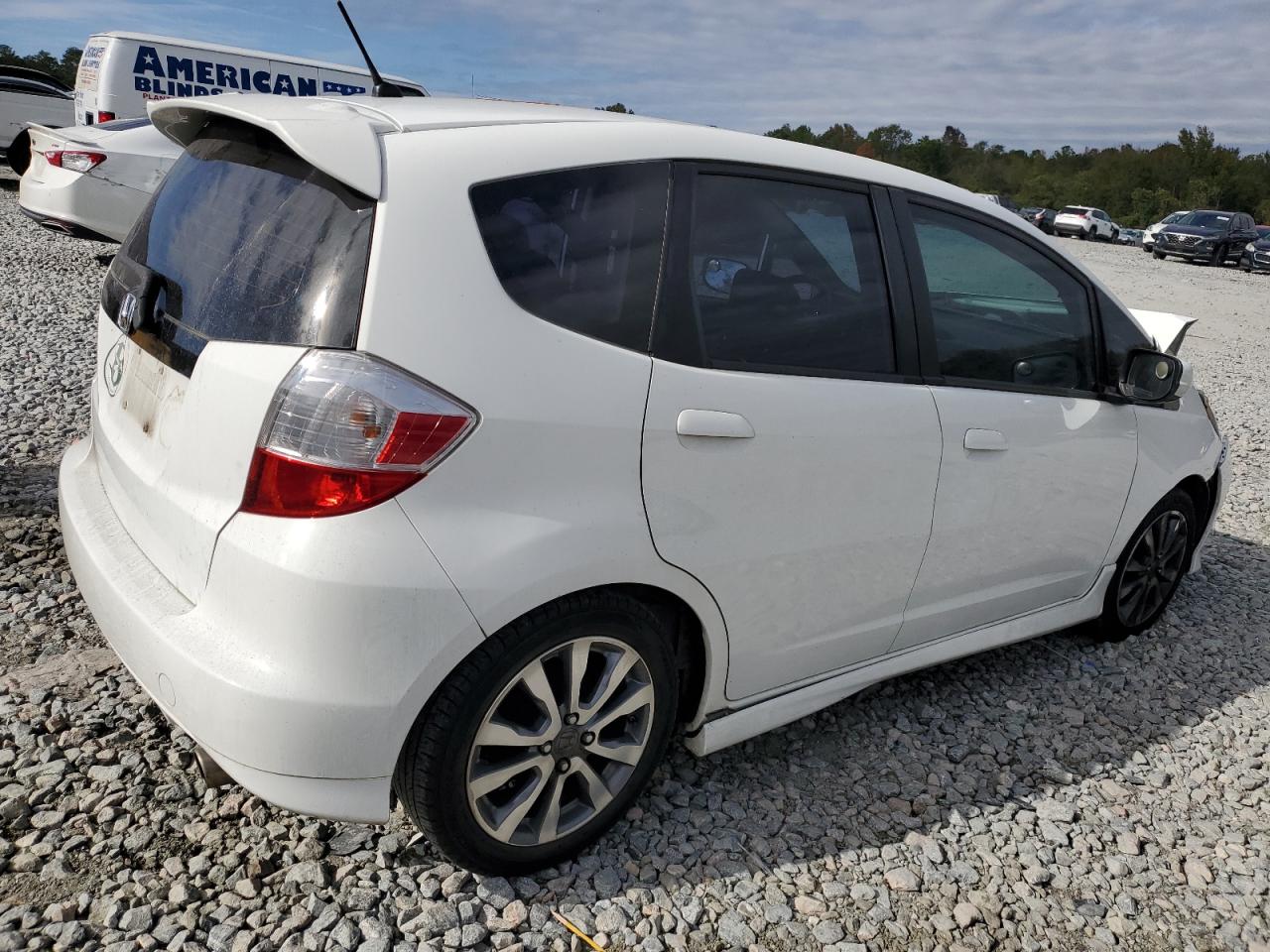 VIN JHMGE8H56DC074119 2013 HONDA FIT no.3