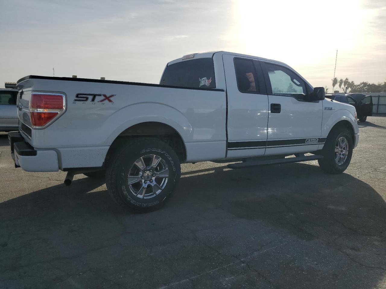 2014 Ford F-150 - Image 3