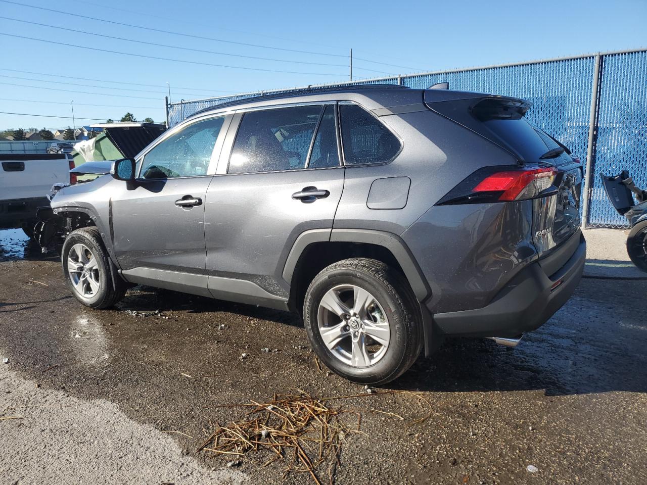 VIN 2T3W1RFV8RW352685 2024 TOYOTA RAV4 no.2