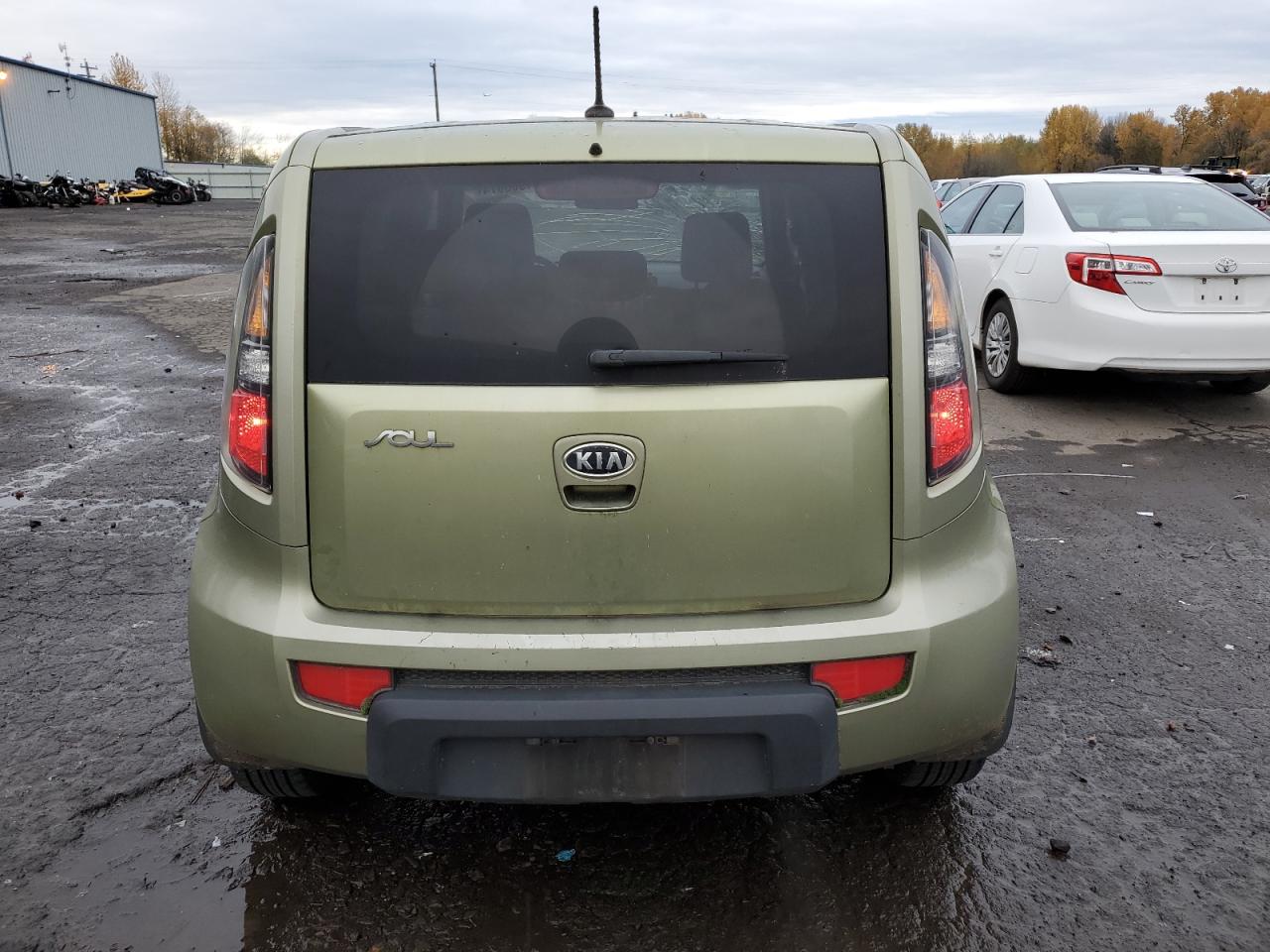 2010 Kia Soul + VIN: KNDJT2A27A7079747 Lot: 81960074