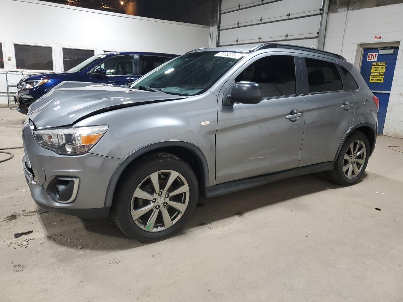 VIN 4A4AR5AUXDE021349 2013 MITSUBISHI OUTLANDER no.1