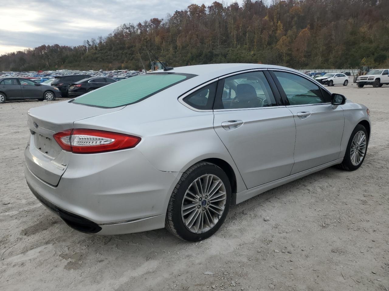 VIN 3FA6P0H9XDR311231 2013 FORD FUSION no.3