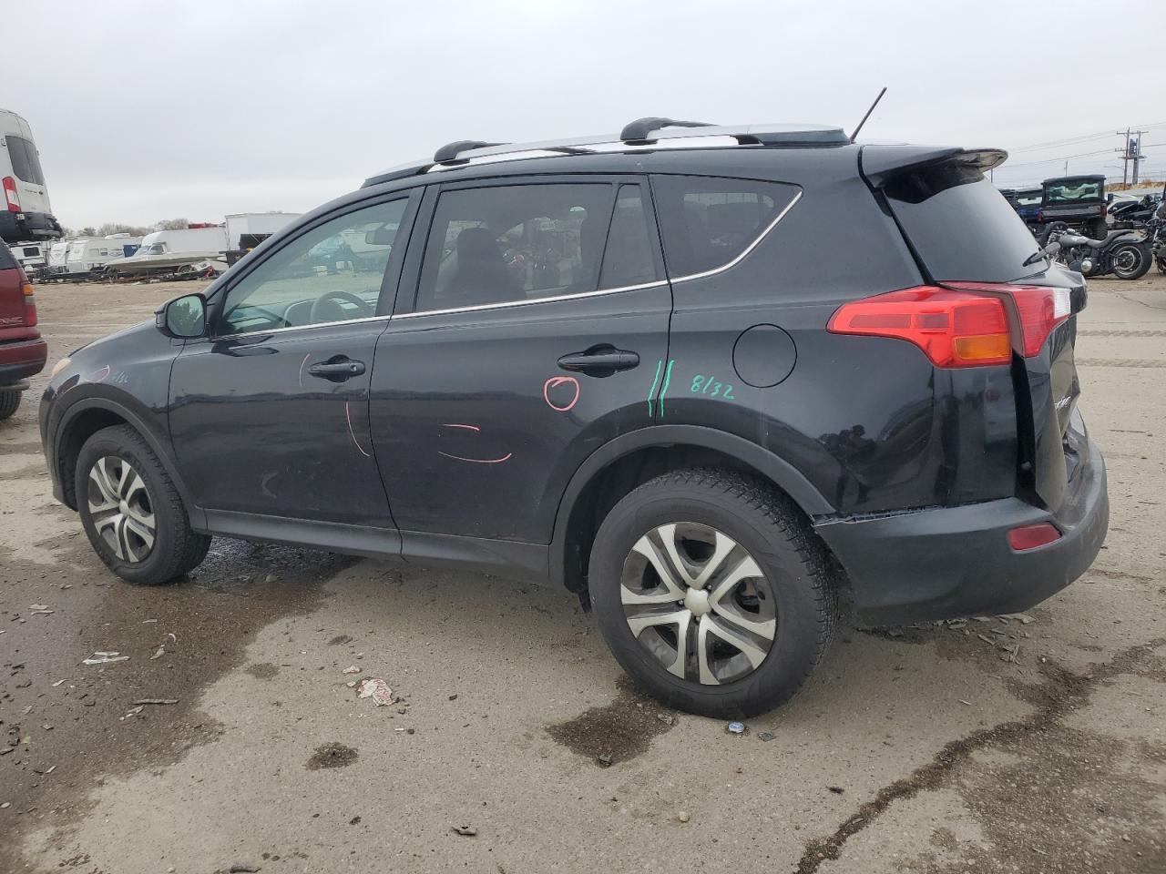 VIN 2T3BFREVXDW021763 2013 TOYOTA RAV4 no.2