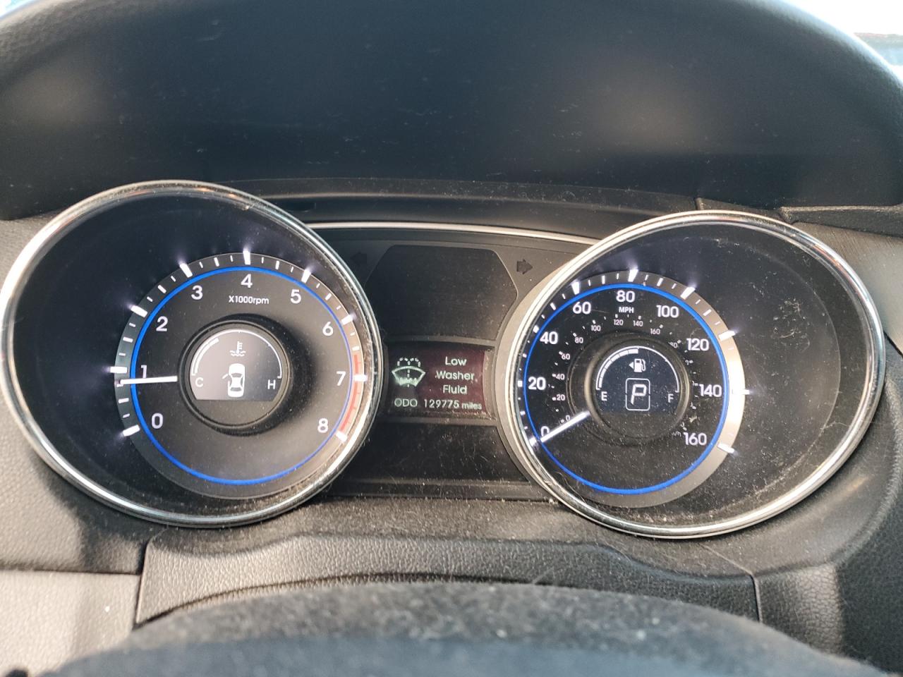 2014 Hyundai Sonata - Image 9