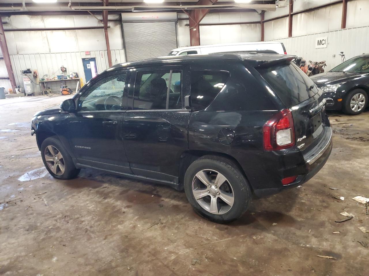 VIN 1C4NJDEBXHD192861 2017 JEEP COMPASS no.2