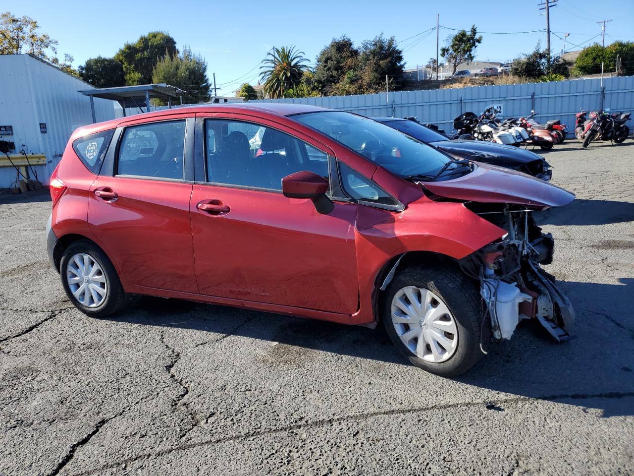 2016 Nissan Versa - Image 4