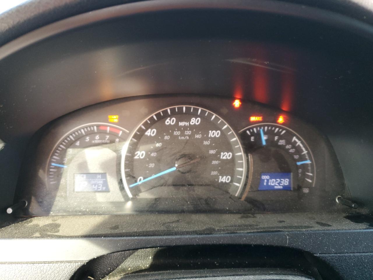 2015 Toyota Camry - Image 9