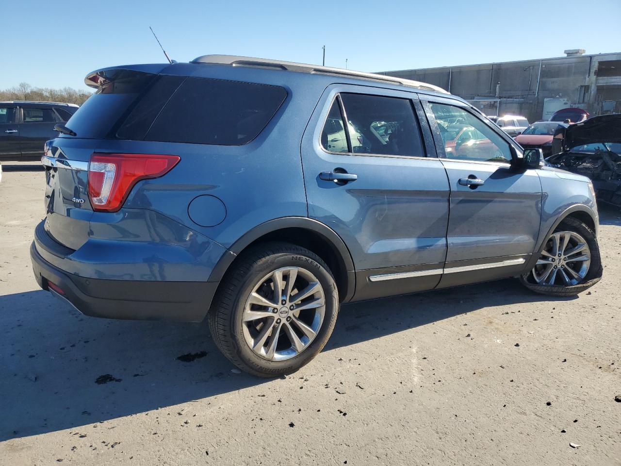 2019 Ford Explorer - Image 3